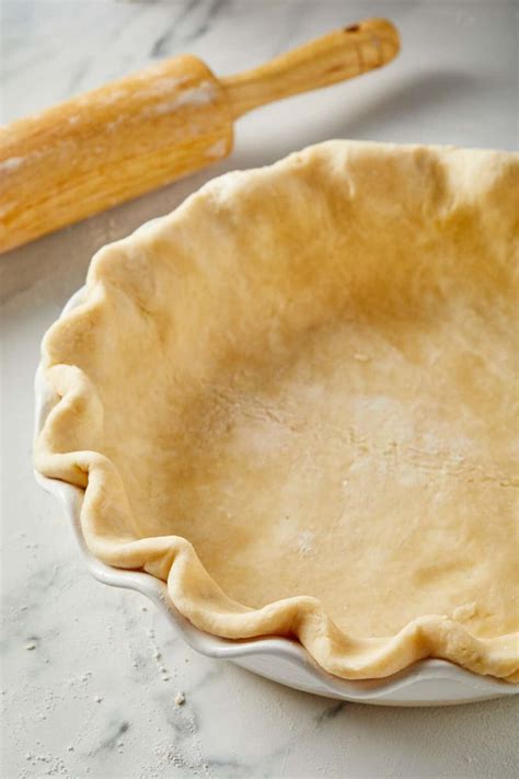 buttery flaky pie crust   video grandbaby cakes