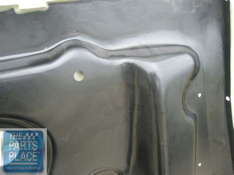 1969 1970 Cutlass 442 OAI Ram Air Hood Fiberglass Steel Frame Underside ...
