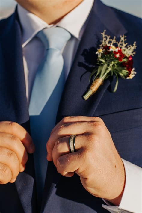 Rent A Tuxedo Online | National Tuxedo Rentals