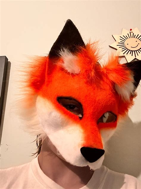 Understanding The Unique Identity And Spiritual Connection Of An Arctic Fox Therian In The Modern World 11