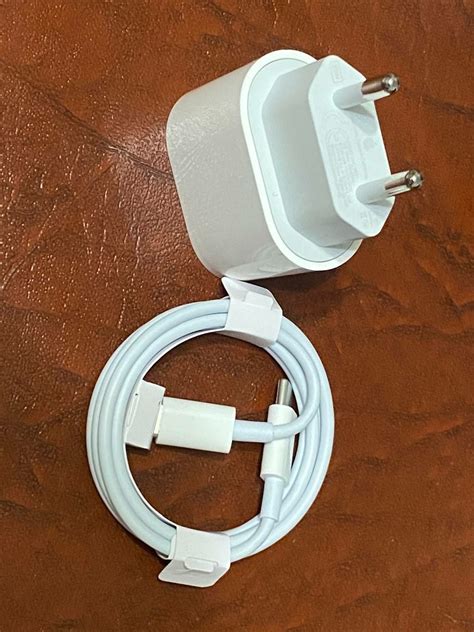 Apple Быстрая ОРИГИНАЛ зарядка Type C 20W блок айфон адаптер Ват: 400 ...