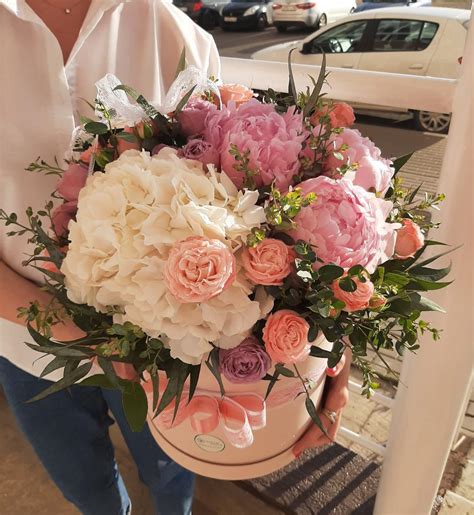 BASKET OF FLOWERS