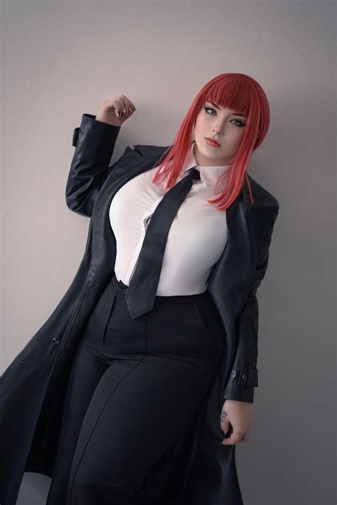 Makima by Kuroitsune : r/cosplaygirls