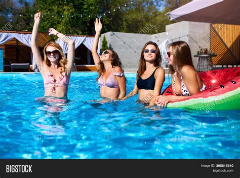 Beautiful Hot Pretty Image & Photo (Free Trial) | Bigstock