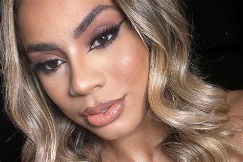 lexa rebate seguidora sobre ataques de haters