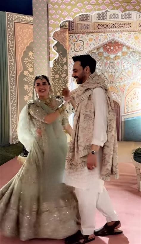 kubra khan  gohar rasheed wedding pictures reviewitpk