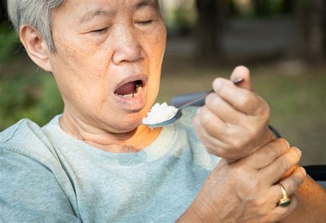 14 Makanan untuk Orang Stroke Agar Pemulihan Optimal | RS Pondok Indah