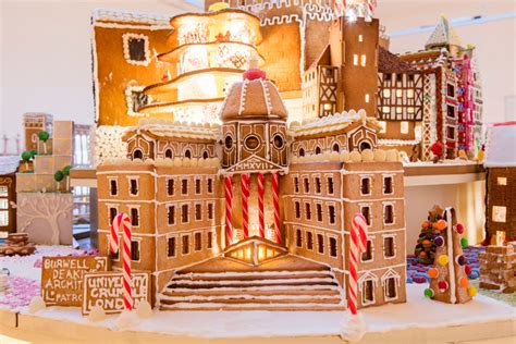 20 Gingerbread House Ideas for Design Lovers | Architectural Digest