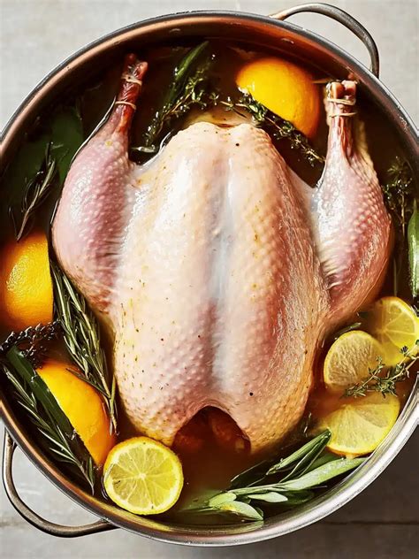 Ultimate Turkey Brine for a Mouthwatering Thanksgiving Roast