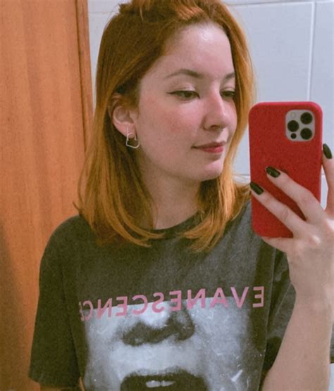 Lanna | "A picture could not contain the way it feels" | Instagram