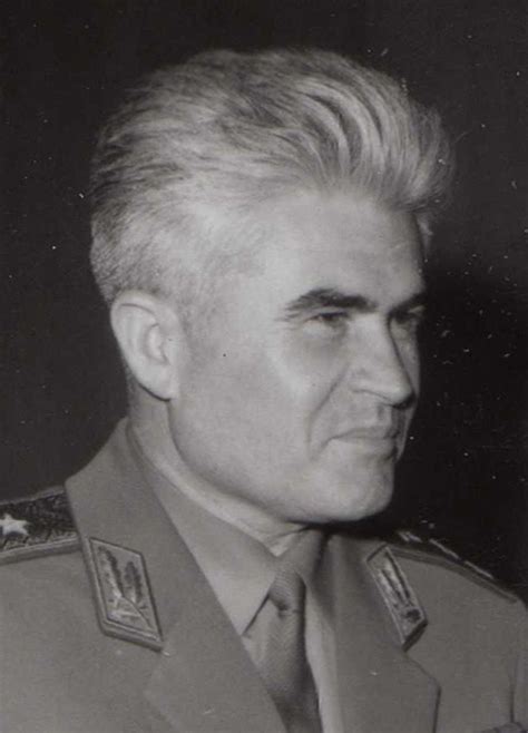 www.desehistory.com: Ген.-полк. Велко Иванов Палин - Завеждащ отдел ...