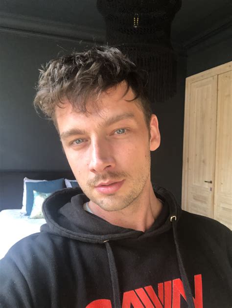 TW Pornstars - 1 pic. The Damon Heart 🎥. Twitter. Ola guys! Anyone in