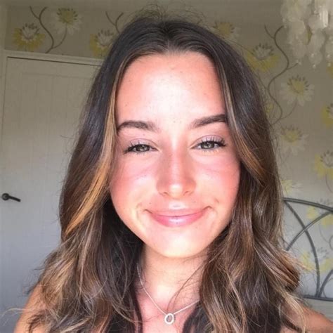 Annalee - London, : Current history student at kings college London. I ...