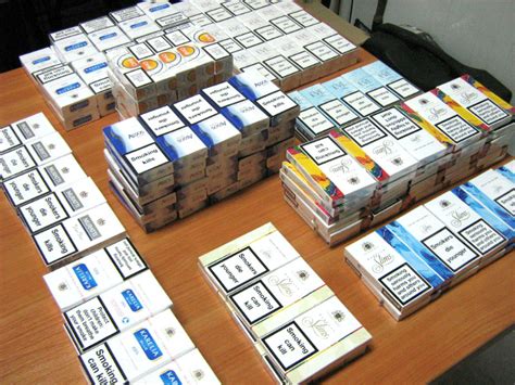 Спипаха контрабандни цигари в стекове с безалкохолно на границата ...