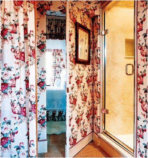 Как визуально увеличить комнату. | Gallery wall, Eclectic interior ...