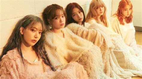 Are There LE SSERAFIM "Easy" Photocards?