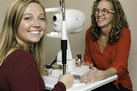 Elgart Gordon: Old Saybrook, Deep River, & Guilford Eye Exam