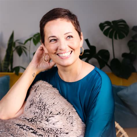 Angela Smith — 1 Giant Mind