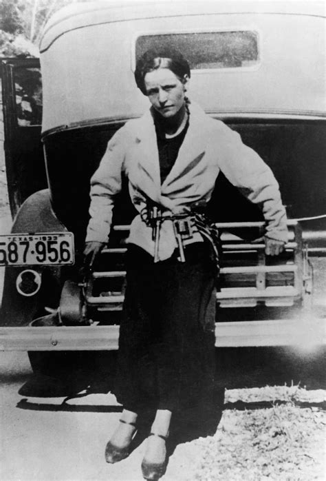 Rarely seen Bonnie and Clyde photos featured in Dallas gallery, now