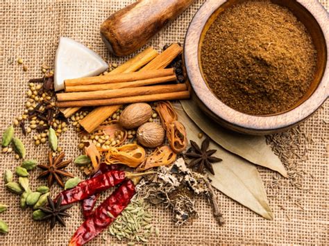 What Is Garam Masala? (+ How to Use It) - Insanely Good
