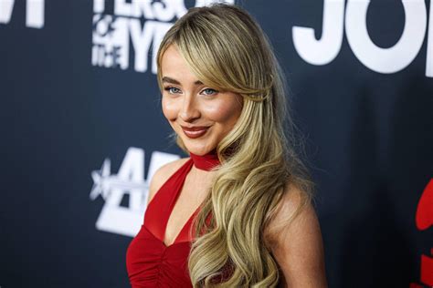 Former Disney Star Sabrina Carpenter Reveals Her Biggest S-x Tip