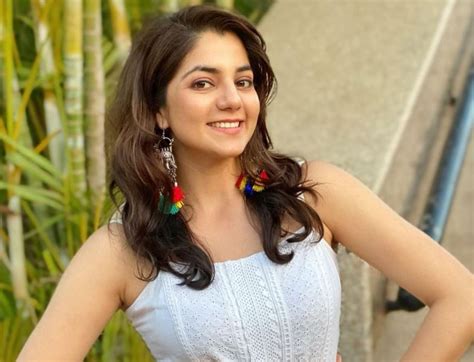 neha bagga wiki age boyfriend husband family biography