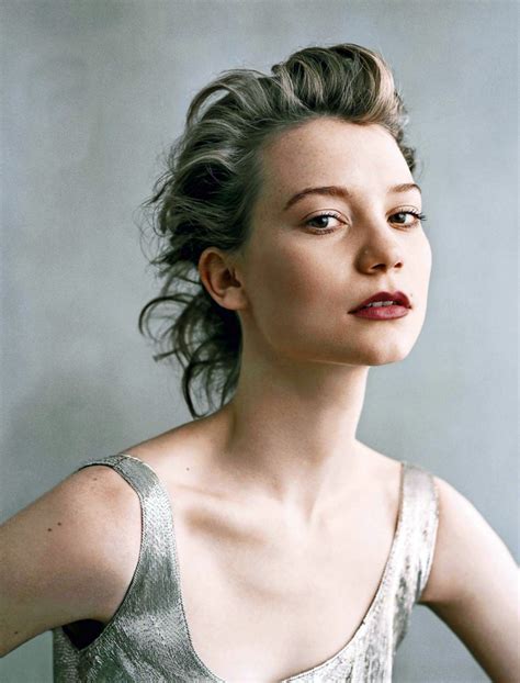 Mia Wasikowska : There's something tragic about you