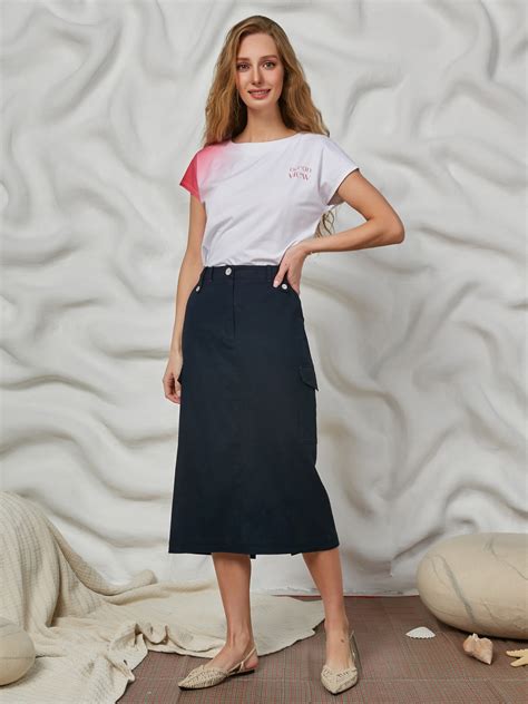 Купить женские юбки в Новосибирске в интернет-магазине Prizmoda