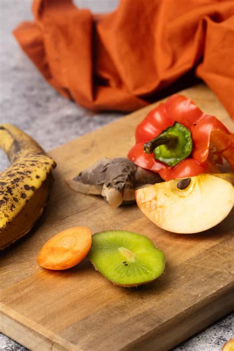 10 Ways to Reduce Food Waste in Your Kitchen - Caroha