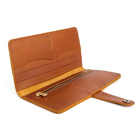 Women's Bi-Fold Wallet | Portland Leather Goods