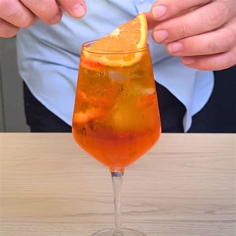 Aperol Spritz: The Classic Italian Cocktail Recipe Step by Step