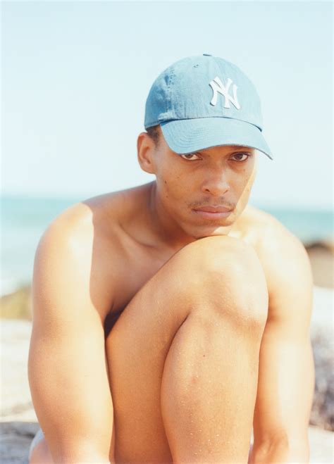 Environmentalists explain the delicate ecosystem around Riis beach 1