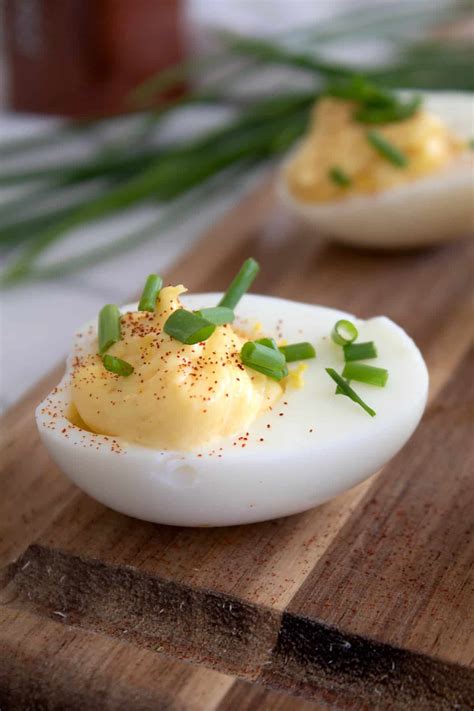 simple deviled eggs recipe easy 1