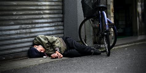 How the DoNotPay Chatbot is Fighting Parking Tickets and Homelessness