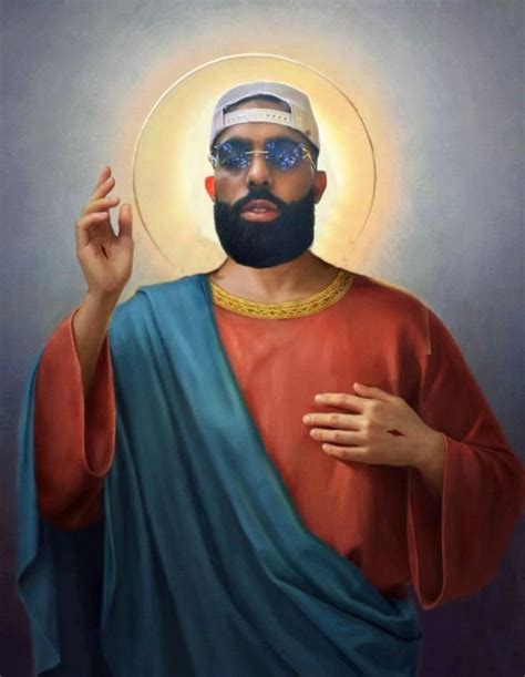 eladio carrion singer concert outfit reaction pictures