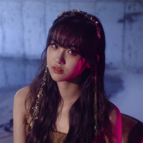 Everglow Hush / Adios Concept Photos (HD/HR) - K-Pop Database / dbkpop.com