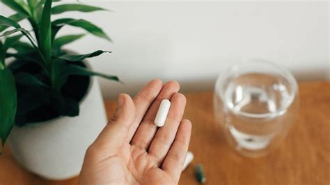 The best magnesium supplements for women: Top picks for peri and post ...