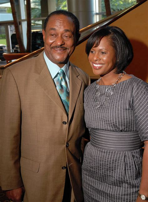 Beloved Houston news anchor José Griñán dies at 72