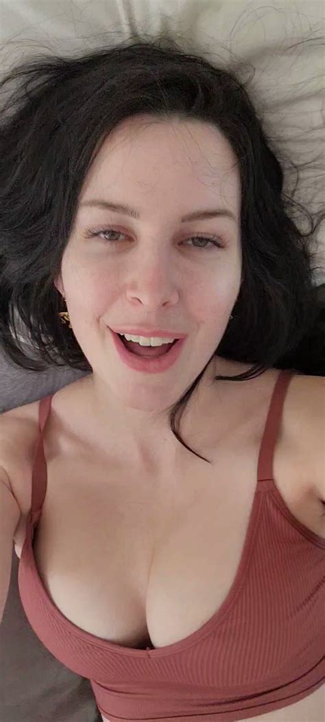 Aella on Twitter: "A tour of what I've done to my face https://t.co ...