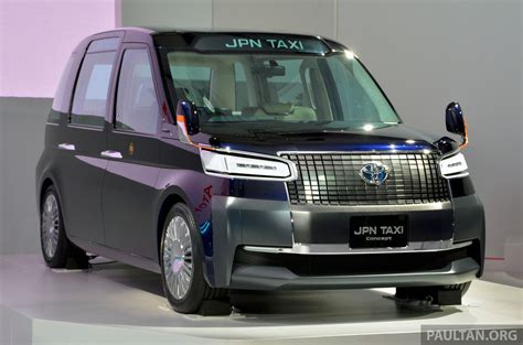 Tokyo 2013: Toyota JPN Taxi Concept – new cab fare Toyota JPN Taxi