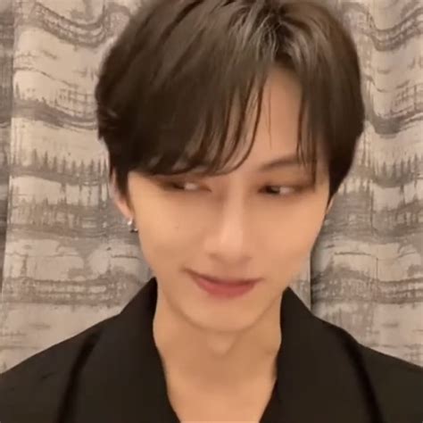 Pin on Wen Junhui 🌙 | Seventeen jun, Seventeen, Male icon