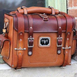 Adventure Bag! | Кожаные сумки, Мужские сумки, Сумки