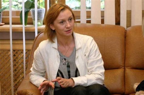 Римма Зюбина призналась, что знакома с директором школы, которая ...