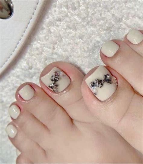 tuyen tap   nail chan  trang sua xinh xiu