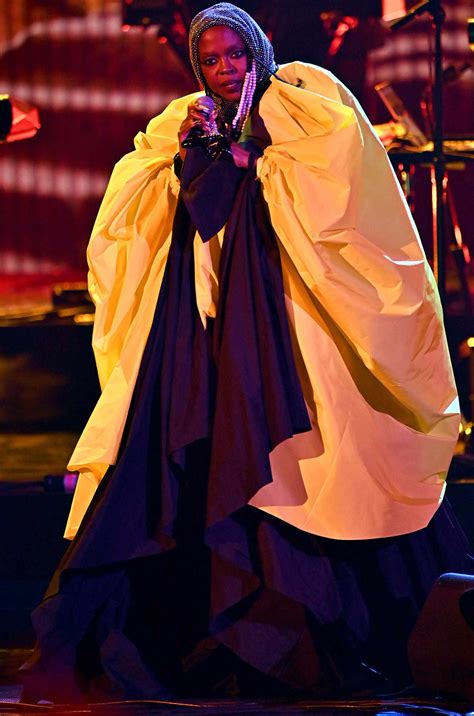 Lauryn Hill Performs Classic The Miseducation of Lauryn Hill Songs with