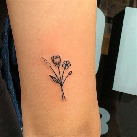 Fotos De Tatuagens Pequenas E Femininas - As 79 mais lindas tatuagens femininas pequenas e delicadas