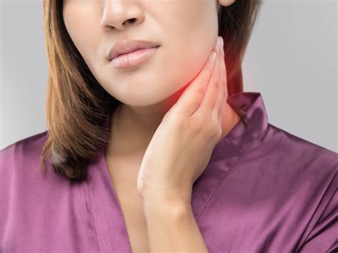 Can Strep Throat Cause Swollen Lips | Lipstutorial.org