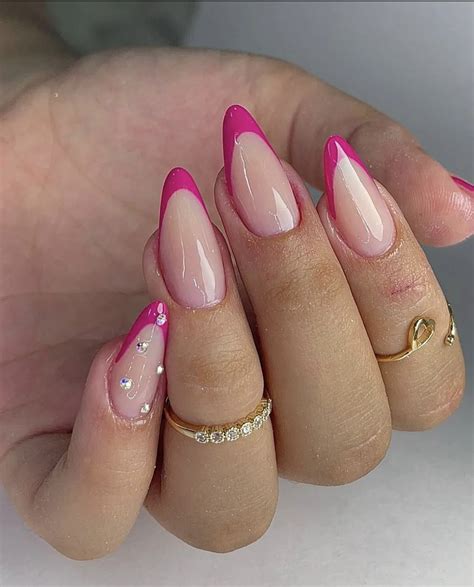Inspiração De Unha Amendoada - Unha Rosa Inspiracao