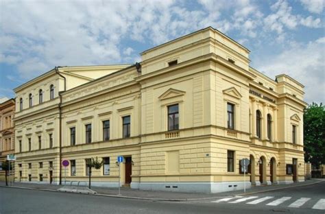 Městské divadlo Slaný - Kultura.cz