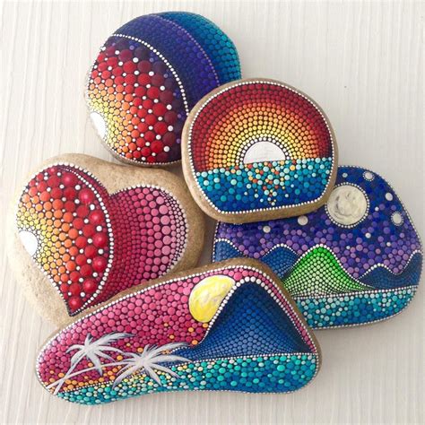 Very cool painted rock scenes! Sunset on painted rocks. Tropical and ...